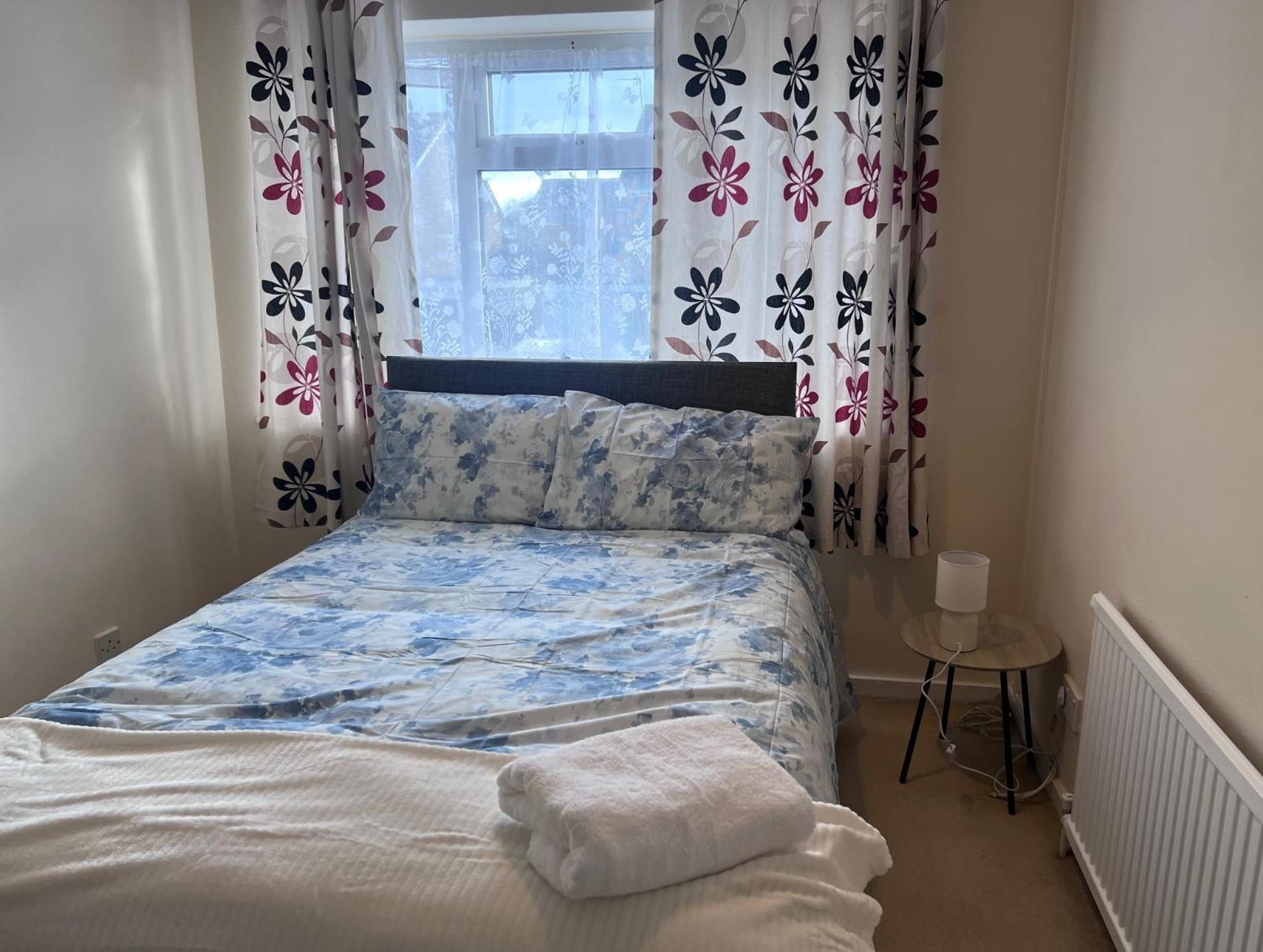 Newport Pagnel Guest House Newport Pagnell Eksteriør billede